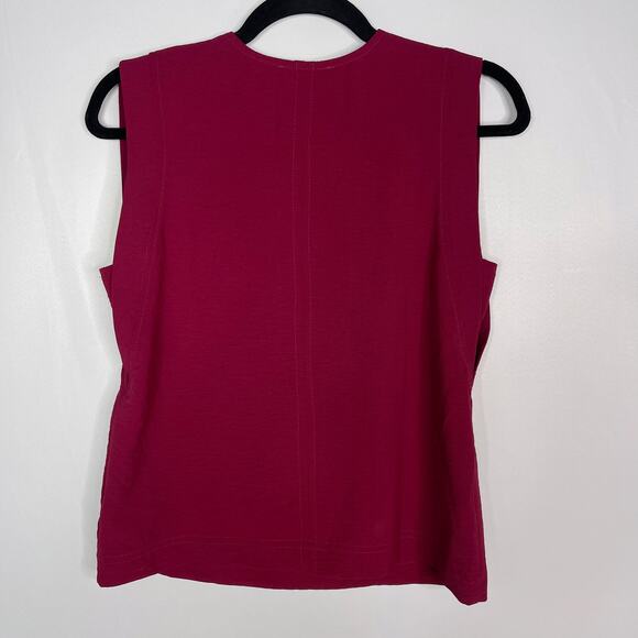 Evereve XSmall XS Raspberry Red Sleeveless V Neck Blouse Top Cinched Shoulder - Picture 2 of 6